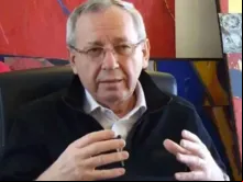 Padre Marko Rupnik, padre e artista acusado de abusar de dezenas de freiras na comunidade que ele cofundou na Eslovênia.